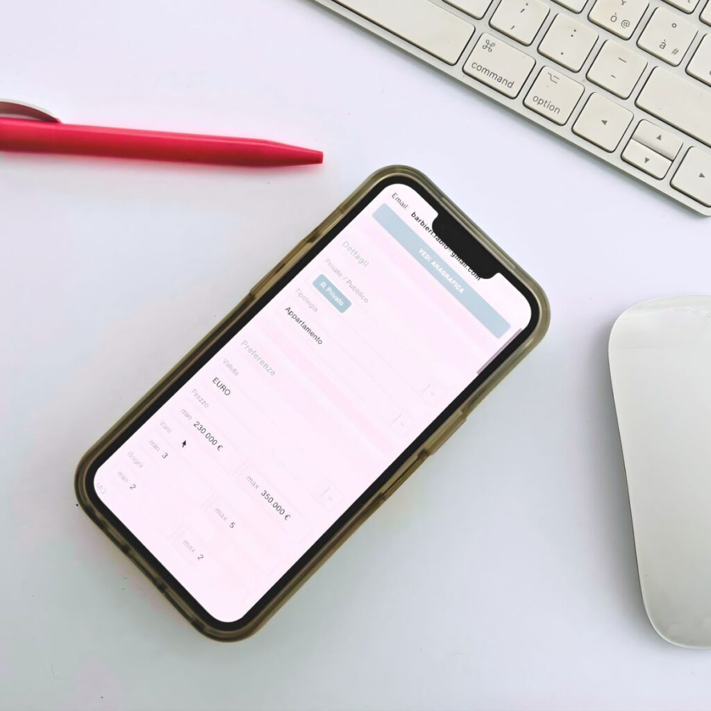Mobile First: perché un’app nativa è meglio di una webapp per le aste immobiliari